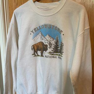 Vintage Yellowstone National Park Sweatshirt
